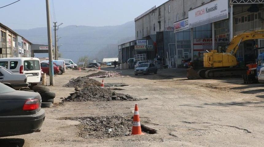 Kdz. Ereğli&rsquo;de Sanayi Esnafı Asfalt İstiyor