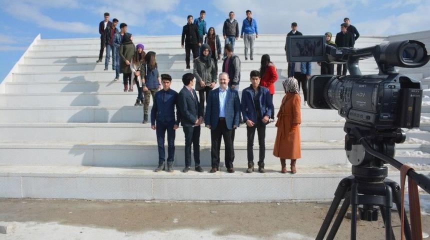 Vanlı Gen&ccedil;lerden "evet" Klibi