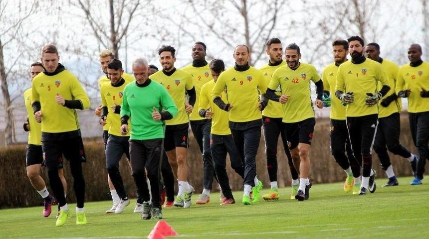 Kayserispor, Antalyaspor&rsquo;a Bileniyor