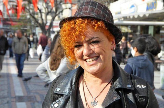 &Ccedil;ocuklar Charlie Chaplin Oldu 2