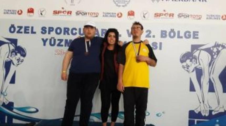 Ses-sizsiniz Spor Kul&uuml;b&uuml; Sporcusu &Ouml;zg&uuml;ler&rsquo;den B&uuml;y&uuml;k Başarı