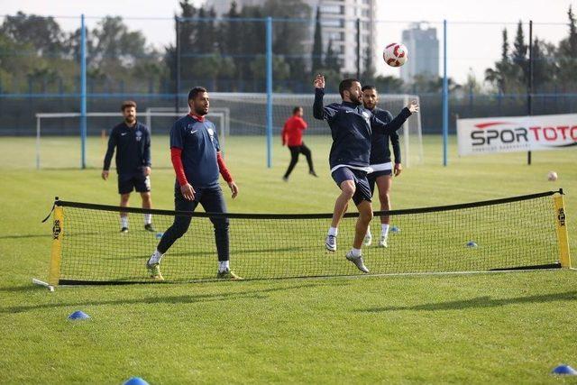 Adana Demirspor’da Ümraniyespor Maçı Hazırlıkları Sürüyor