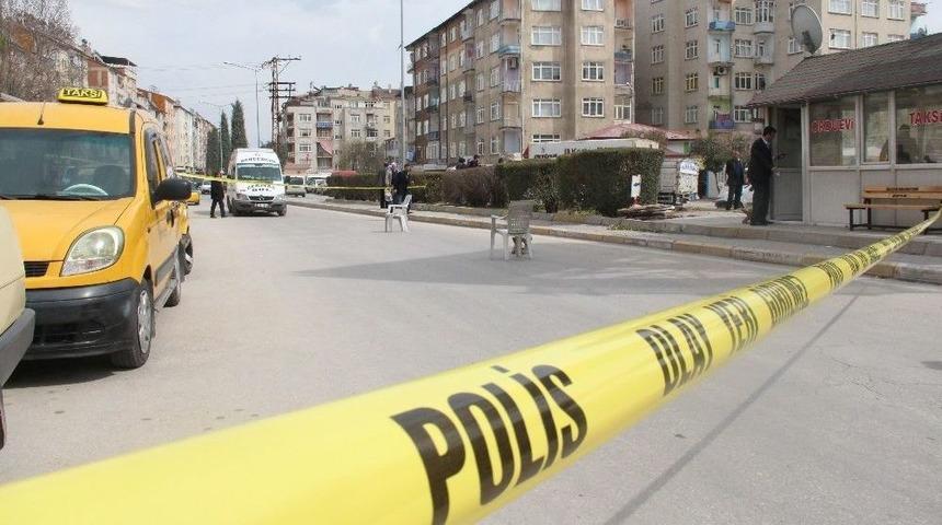 Elazığ’da Silahlı, Bıçaklı Kavga: 2 Yaralı