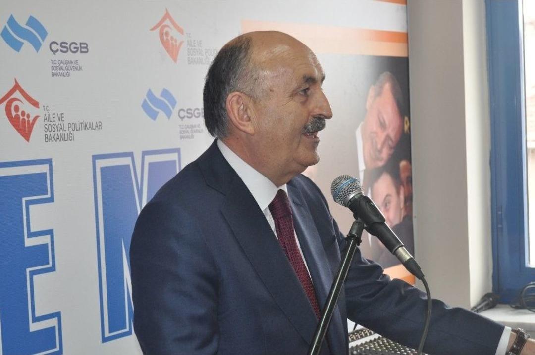 Bakan M&uuml;ezzinoğlu İstihdam Seferberliğinin Sonu&ccedil;larını A&ccedil;ıkladı