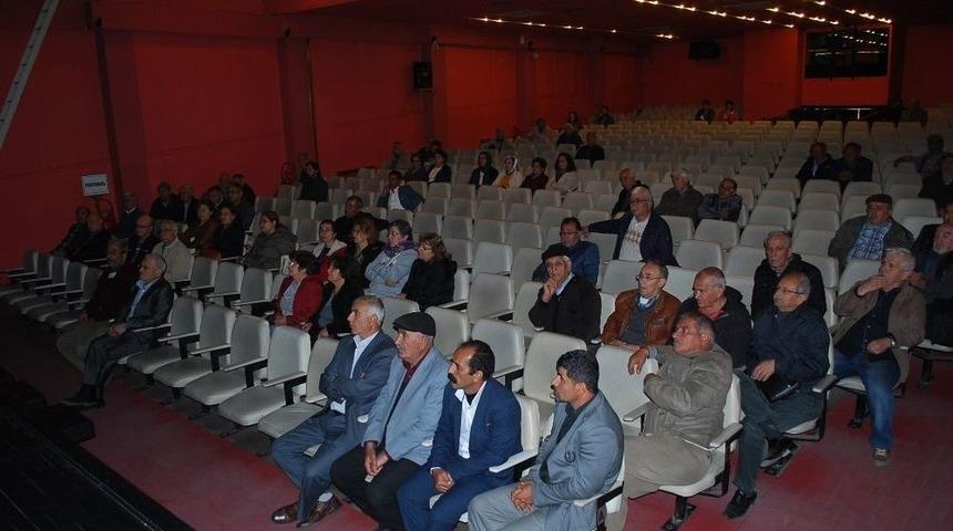 Sandık G&ouml;revlilerine Referandum Eğitimi