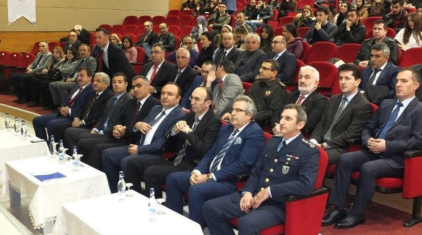 En &Ccedil;ok Kitap Okuyanlar &Ouml;d&uuml;llendirildi