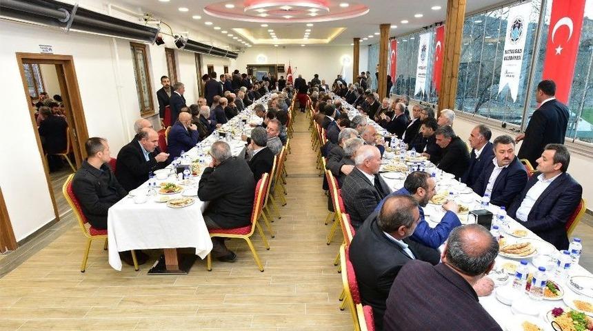 Bakan T&uuml;fenkci: &ldquo;biz Artık B&uuml;rokratik Vesayetin Ortadan Kalkmasını İstiyoruz&rdquo;