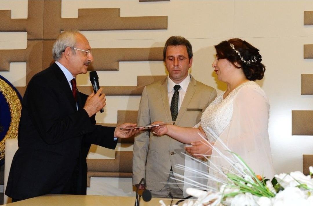 Kılı&ccedil;daroğlu Nikah Şahidi Oldu