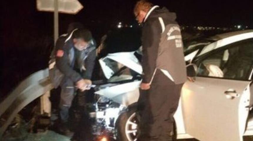Van&rsquo;da Zincirleme Trafik Kazası: 4 Yaralı