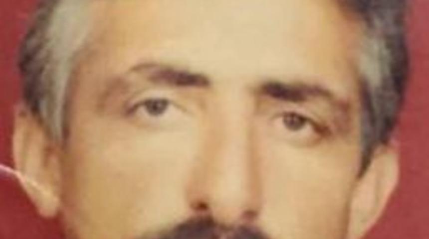 Hafif Ticari Aracın &Ccedil;arptığı Yaya &Ouml;ld&uuml;