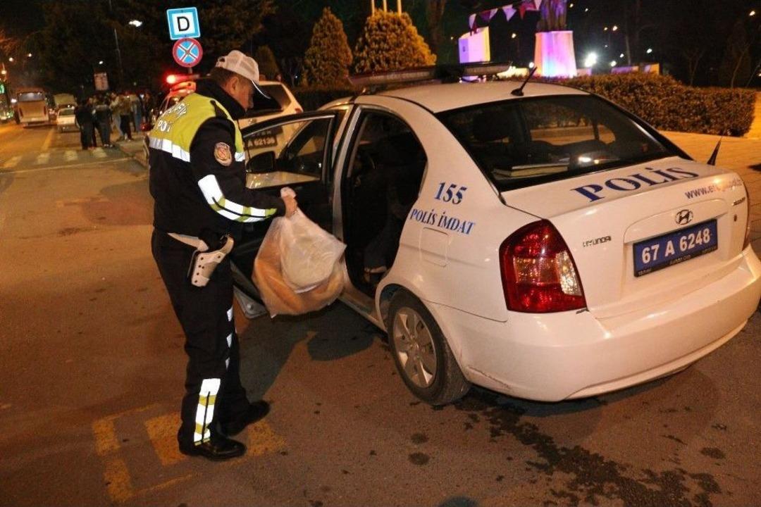 Yolun Karşısına Ge&ccedil;mek İsterken Otomobil &Ccedil;arptı