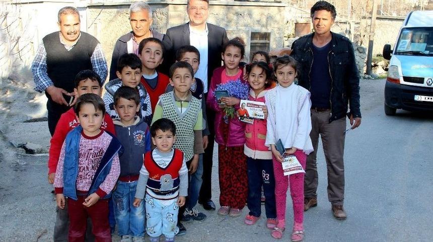 Başkan Turgut: "mahallelere Planlı Programlı Hizmet G&ouml;t&uuml;r&uuml;yoruz"