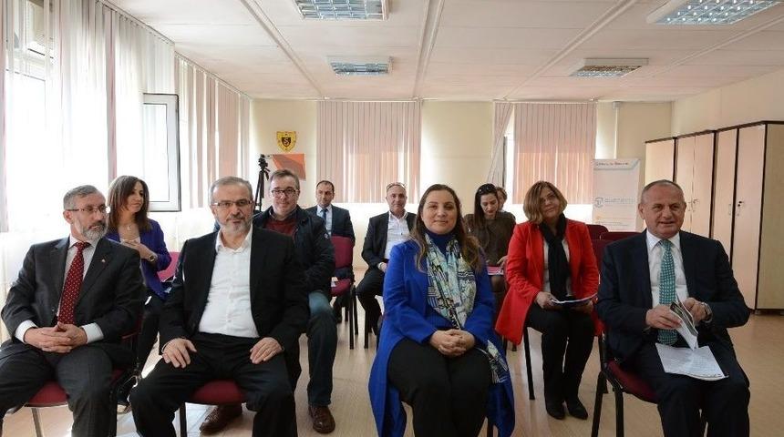 Rekt&ouml;r &Ccedil;akar &ldquo;işbirliğine Ve Dayanışmaya &Ccedil;ok İhtiyacımız Var&rdquo;