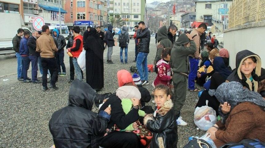 95 Sığınmacı Hakkari’ye Geldi