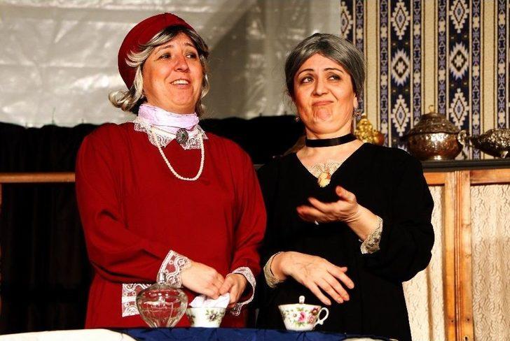 10 Yıllık Amatör Tiyatrodan Özel Gösterim G2