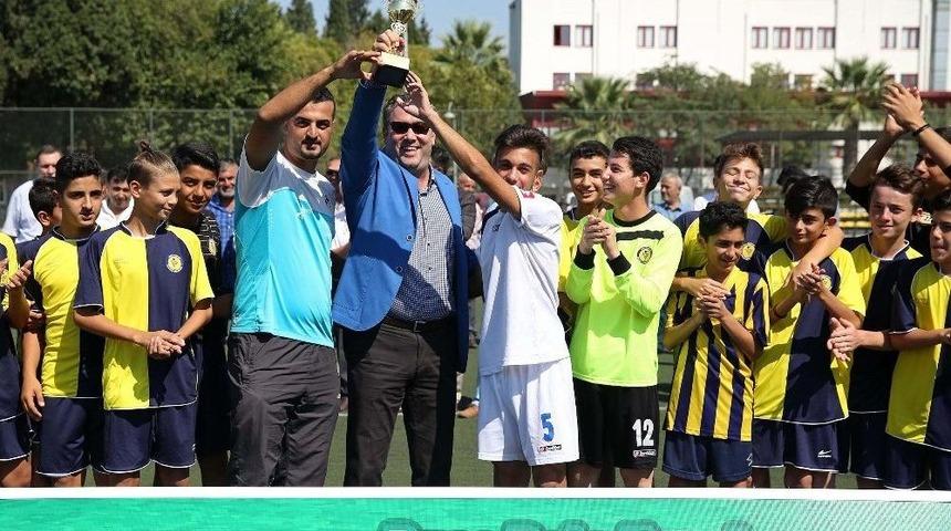 Buca&rsquo;nın Sporcuları Madalyaya Doymuyor