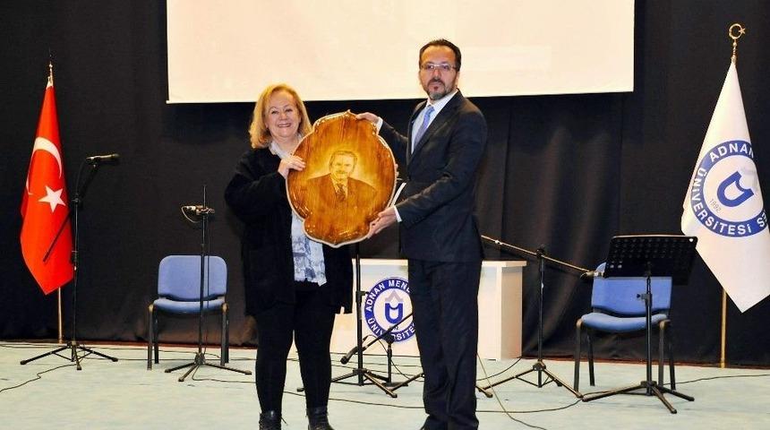Aydın’da ’babam İsmet Sezgin’ Söyleşisi