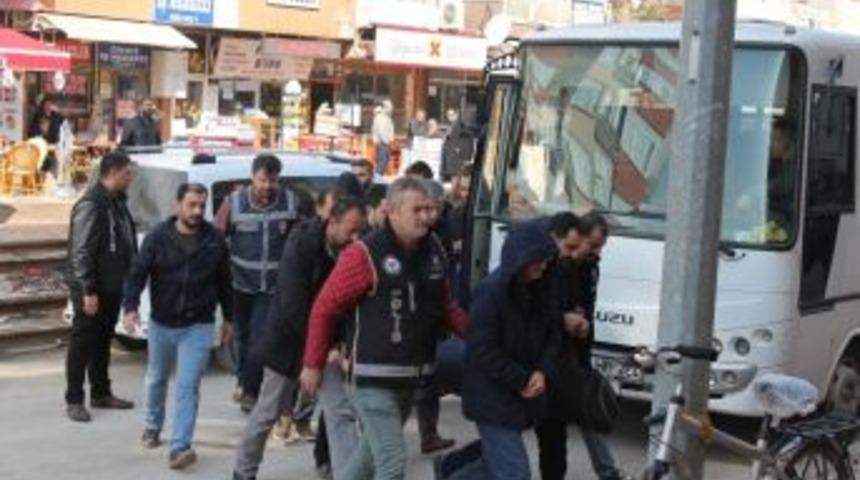 Kocaeli&rsquo;de Fet&ouml; Operasyonu: 14 Kişi Adliyede