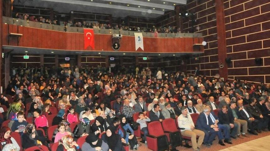 Akşehir&rsquo;de, D&uuml;nya Tiyatro G&uuml;n&uuml; Etkinliği