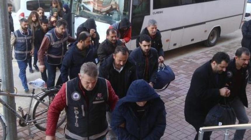 Kocaeli'de 14 Fet&ouml; Ş&uuml;phelisi Adliyede