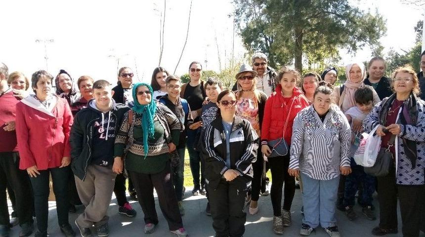 Engellilere Bahar Morali