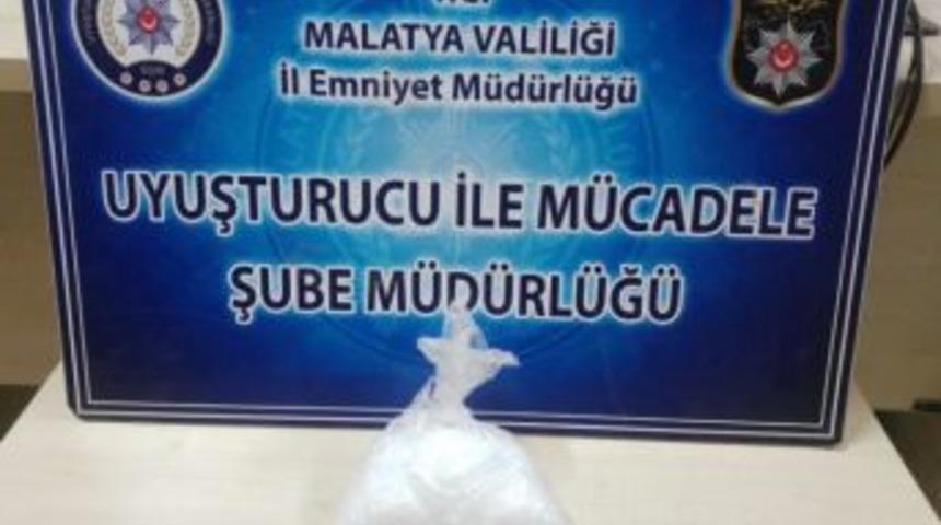 493 Gram Uyuşturucu Madde Ele Ge&ccedil;irdi
