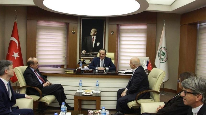 İtalya&rsquo;nın Alba Belediyesi&rsquo;nden Giresun Belediyesi&rsquo;ne Ziyaret