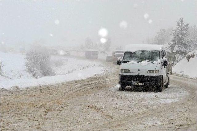 Kastamonu&rsquo;da Kar Yağışı Etkili Oluyor 1