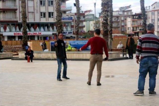 İşsiz Kalınca Kendini Yakmaya Kalkıştı