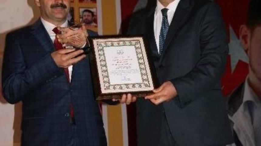 Yenilik&ccedil;i Proje &Ouml;d&uuml;lleri Sahiplerini Buldu