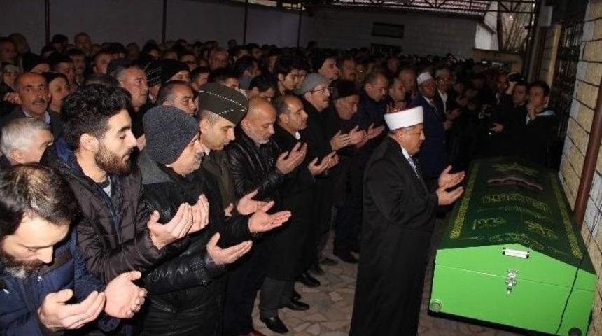 Belediye Meclis &Uuml;yesi Metin Başkaya Son Yolculuğuna Uğurlandı