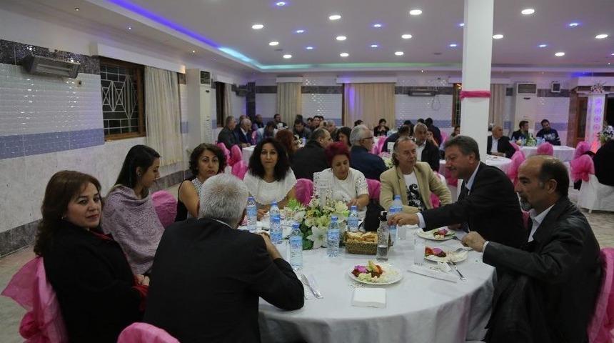 Pir Sultan Abdal Derneği&rsquo;nden Dayanışma Gecesi