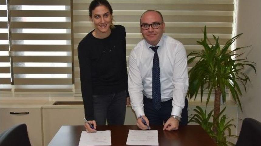 Sma&ccedil;&ouml;r Aslı K&ouml;pr&uuml;l&uuml; Yeniden Salihli&rsquo;de