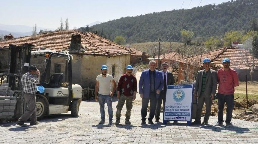 Yıllardır Hizmet Alamayan Kobaşdere&rsquo;de Hizmet Atağı