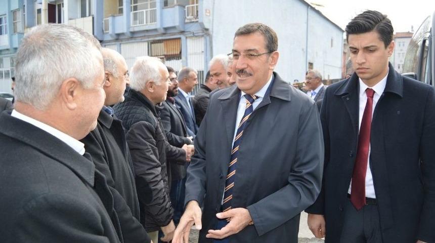 Bakan B&uuml;lent T&uuml;fenkci: &ldquo;t&uuml;rkiye B&uuml;y&uuml;s&uuml;n Diyenler &rsquo;evet&rsquo; Diyor"