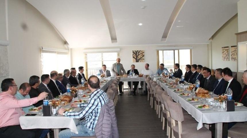 Sarıg&ouml;l Ve Alaşehir&rsquo;in Ekonomisi Masaya Yatırıldı