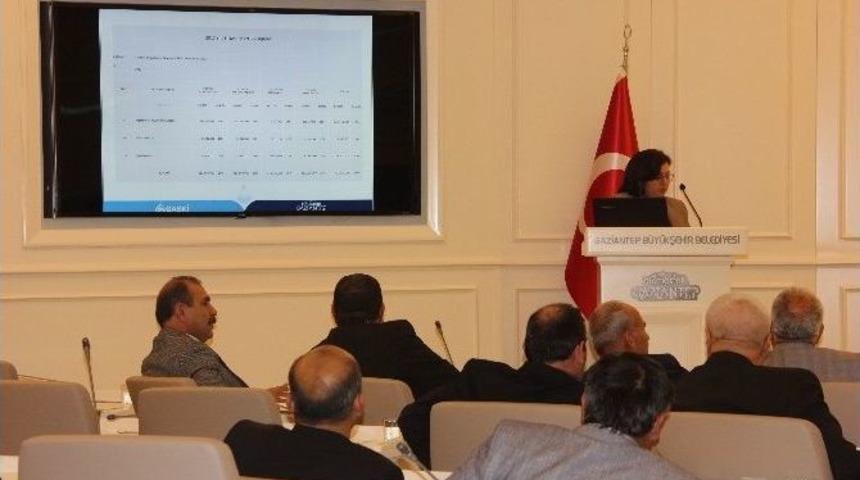 Belediyelerin 2017 Mali B&uuml;t&ccedil;eleri Oy &Ccedil;okluğu İle Kabul Edildi