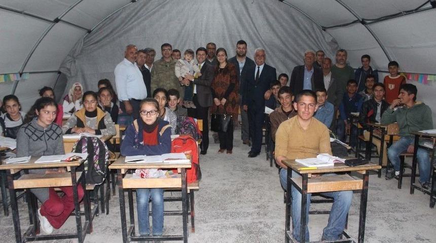 Samsat Kaymakamının &Ouml;ğrencilere Motivasyon Ziyaretlerini S&uuml;rd&uuml;r&uuml;yor