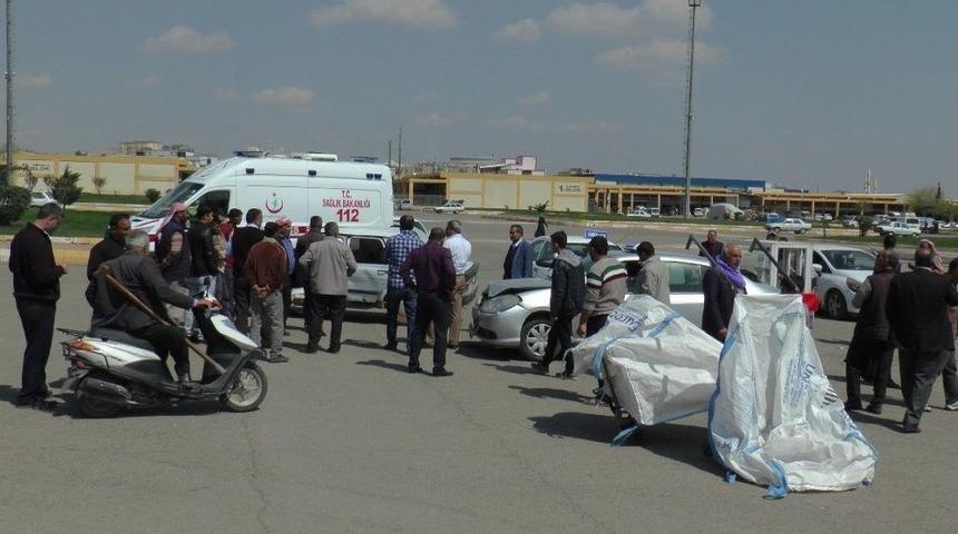Şanlıurfa&rsquo;da Trafik Kazası: 2 Yaralı