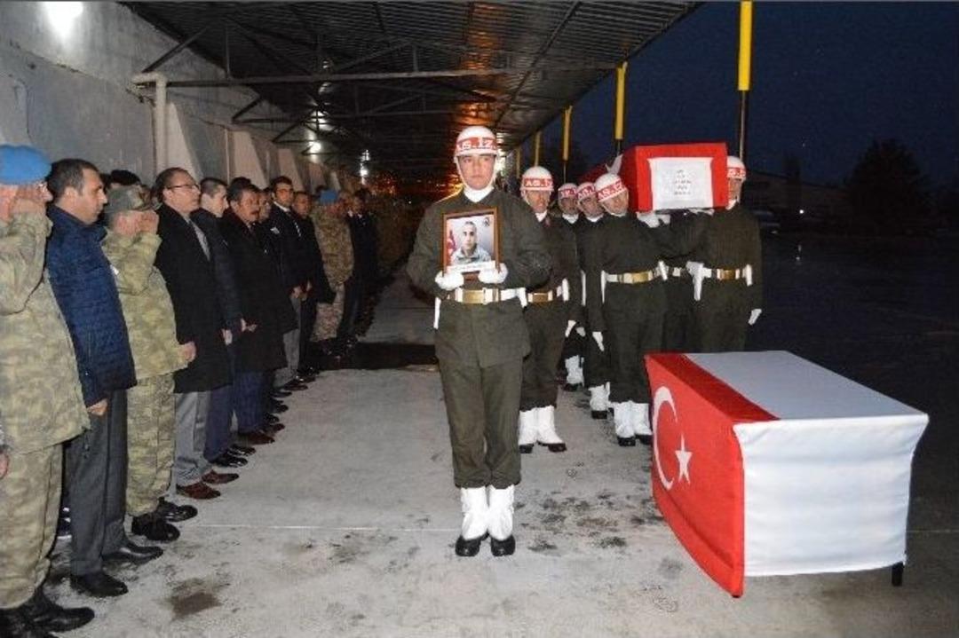 Şırnak Şehidi İ&ccedil;in T&ouml;ren D&uuml;zenlendi