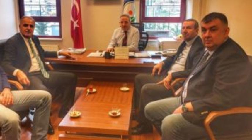 Tvf Başkanı &Uuml;st&uuml;ndağ&rsquo;dan Nil&uuml;fer Belediyespor&rsquo;a Ziyaret