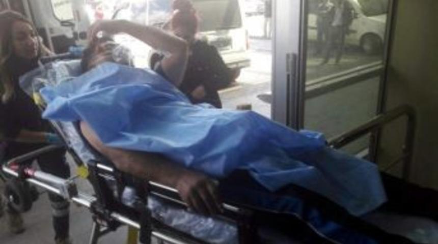 Kayseri&rsquo;de Bı&ccedil;aklı Kavga: 1 Yaralı