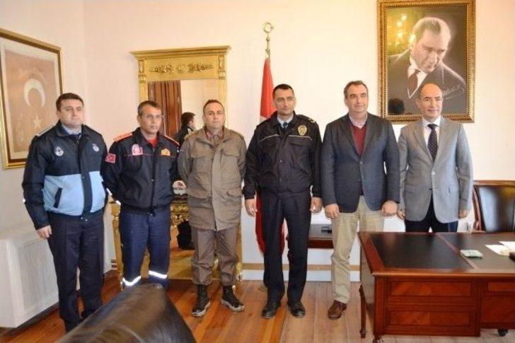 Ayvalık’ta Sel Felaketinin Ardından Hasar Tespit Komisyonu Kuruldu G5