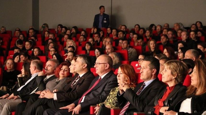 Manisalılar &lsquo;kocamın Nişanlısı&rsquo; İle G&uuml;ld&uuml;