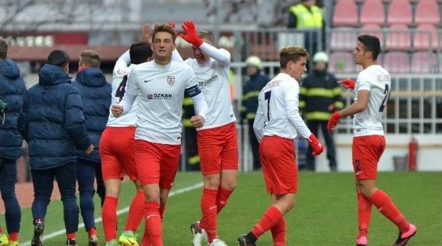 Altınordu, Avrupa&rsquo;da Tur Atladı