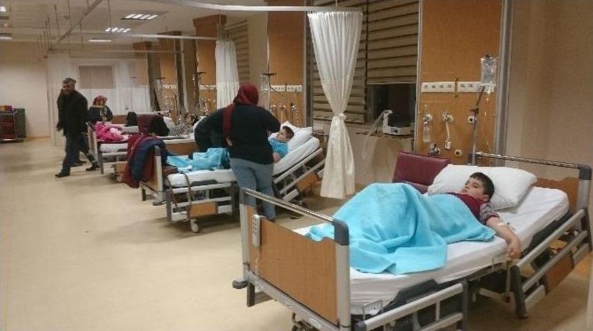 Bursa&rsquo;da 5 &Ouml;ğrenci Tosttan Zehirlendi