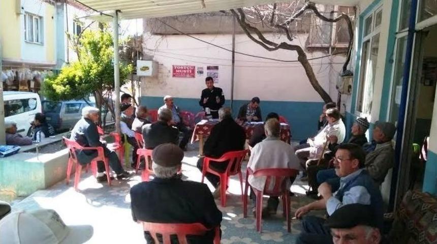 &Ccedil;ift&ccedil;ilere Tarım Ara&ccedil;larının G&uuml;venli Kullanımı Anlatıldı