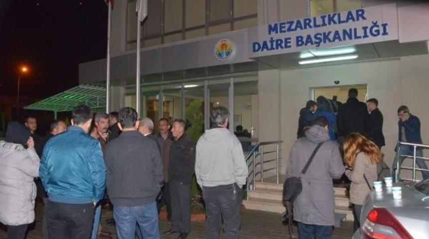 Yurt Yangınında Ölen Kızların Cesetleri Birbirine Sarılı Bulundu (11)