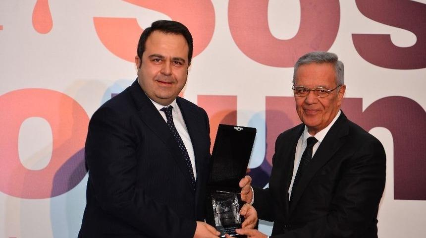 Coca-cola İ&ccedil;ecek &rsquo;3.2.1 Başla!&rsquo; Projesi İle &rsquo;en Yenilik&ccedil;i Sosyal Sorumluluk &Ouml;d&uuml;l&uuml;&rsquo;n&uuml; Kazandı