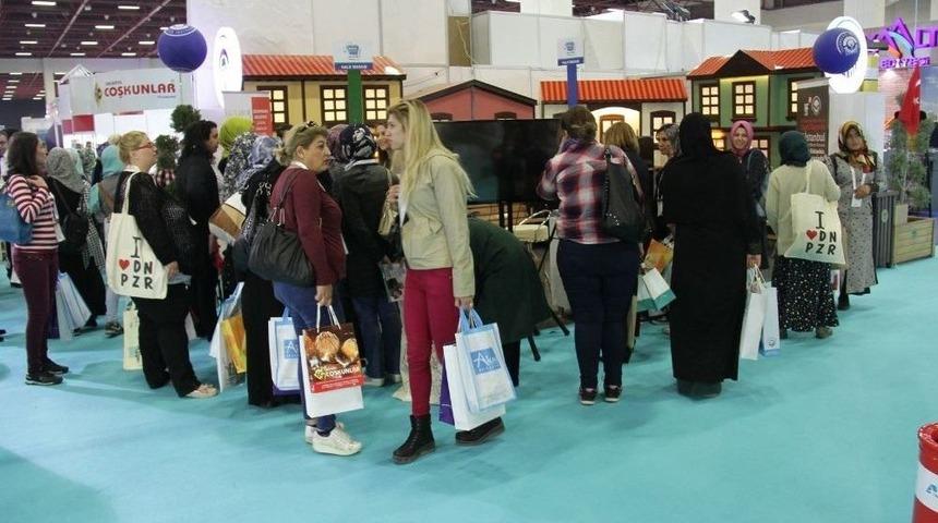 Odunpazarı&rsquo;na Antalya&rsquo;daki Fuarda B&uuml;y&uuml;k İlgi